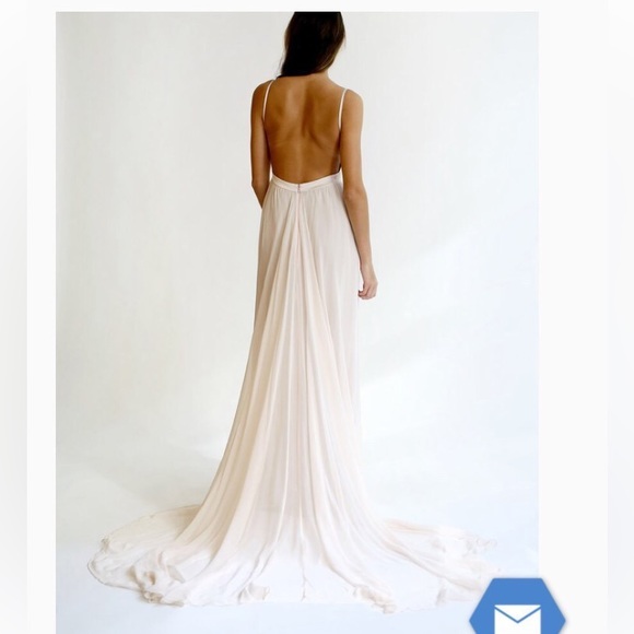 Leanne Marshall McKenna dress in blush, size 4 - Picture 2 of 5